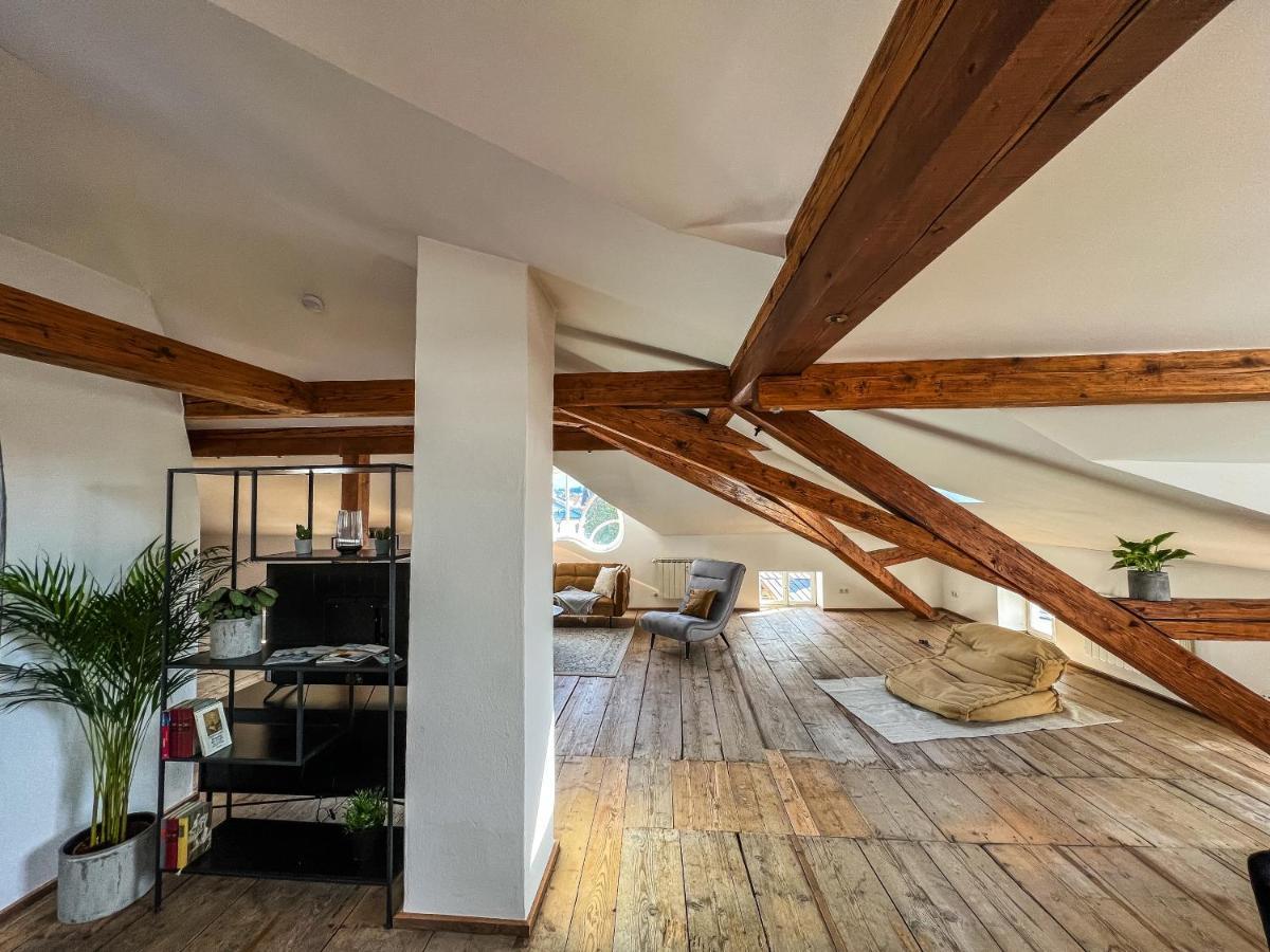 Loft-Wohnung Im Herzen Von Prien - 100M2 - Smarttv エクステリア 写真