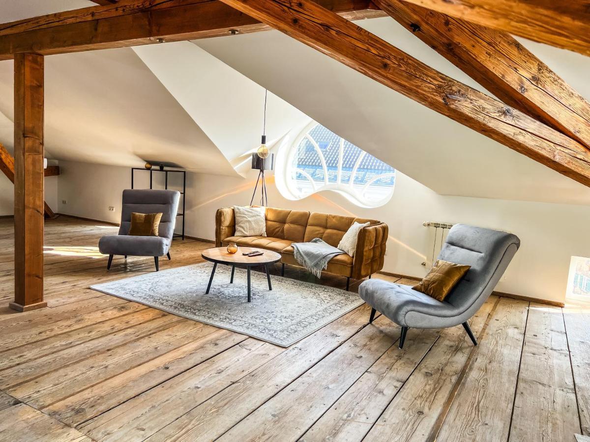 Loft-Wohnung Im Herzen Von Prien - 100M2 - Smarttv エクステリア 写真